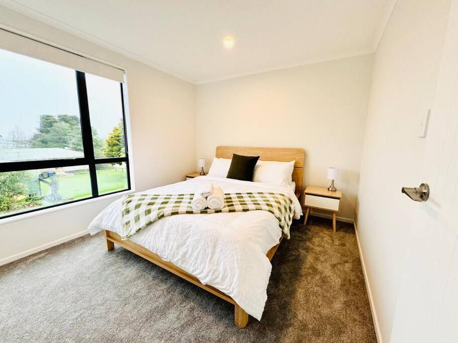Henderson - 4-Bedrooms Home Auckland Exterior foto